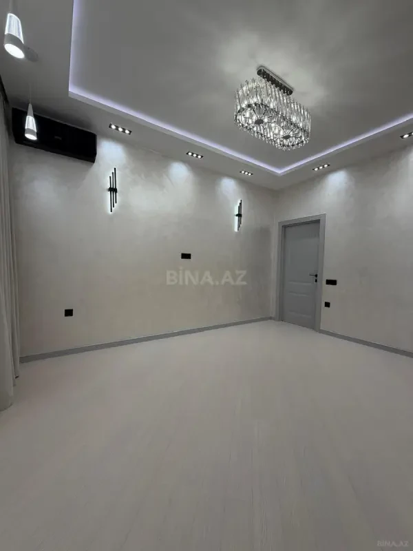 Satılır 2 otaqlı mənzil 80 m²