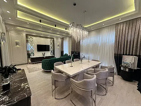 Satılır 4 otaqlı mənzil 190 m² — Bakı 4 otaq 190.00 m²
