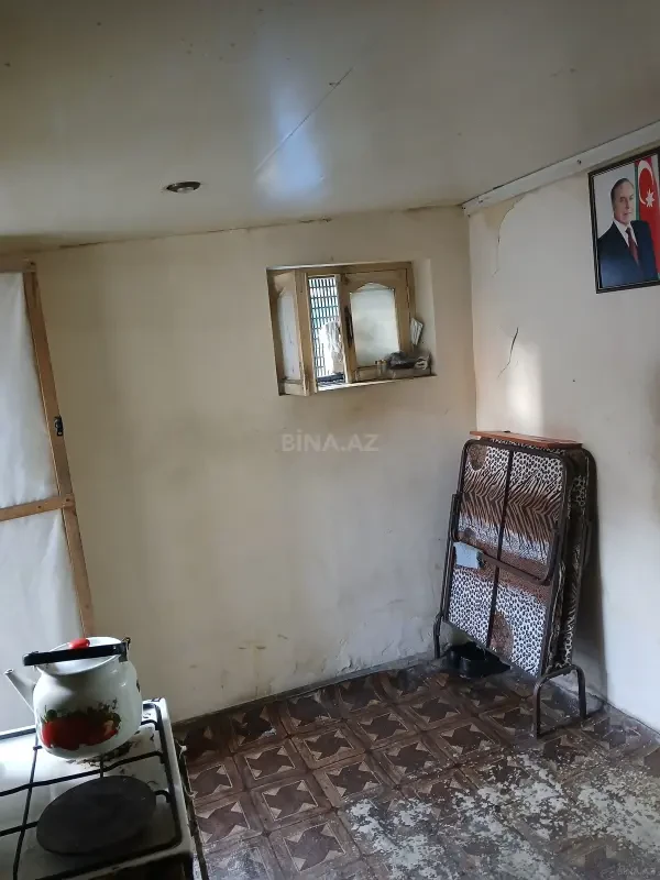 Satılır 1 otaqlı həyət evi 12 m²