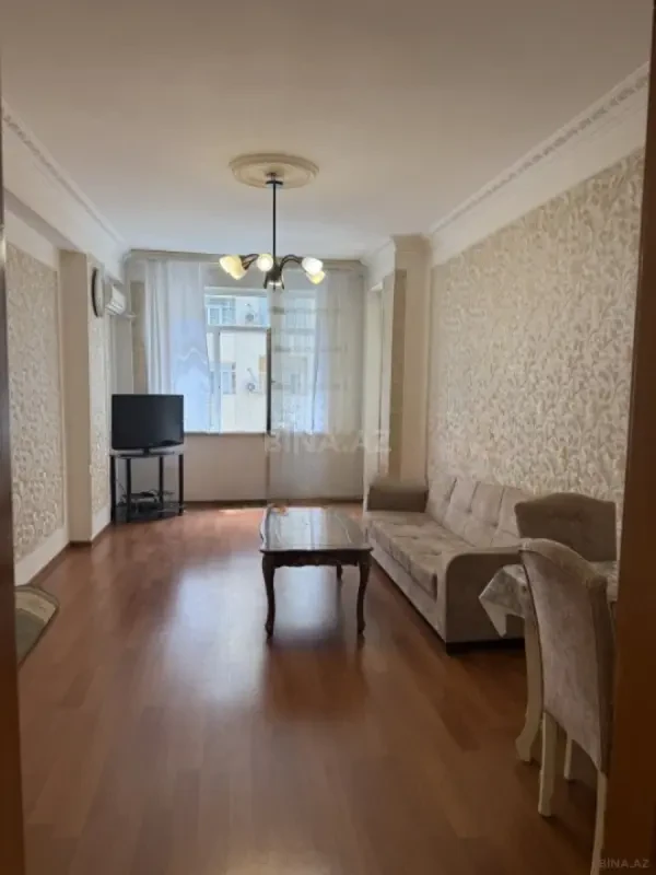 Kirayə verilir 3 otaqlı mənzil 90 m²