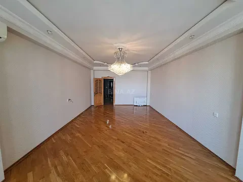Satılır 3 otaqlı mənzil 124 m² — Bakı 3 otaq 124.00 m²