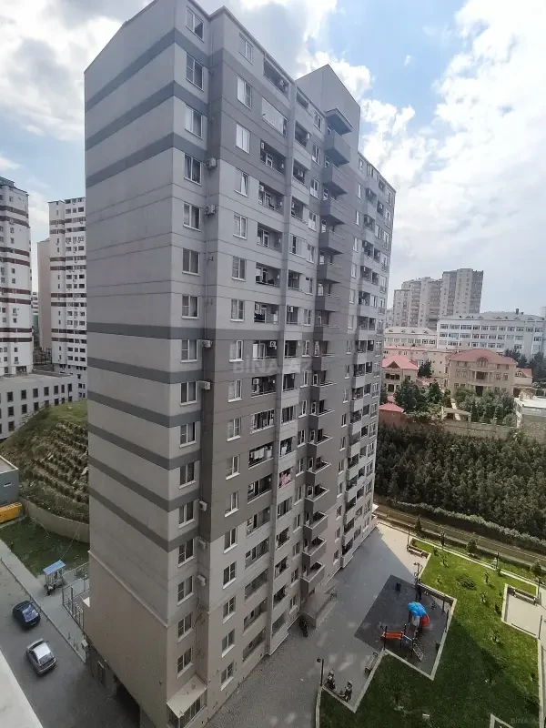Kirayə verilir 2 otaqlı mənzil 45 m²