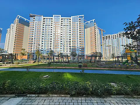 Kirayə verilir 2 otaqlı mənzil 70 m² — Bakı 2 otaq 70.00 m²