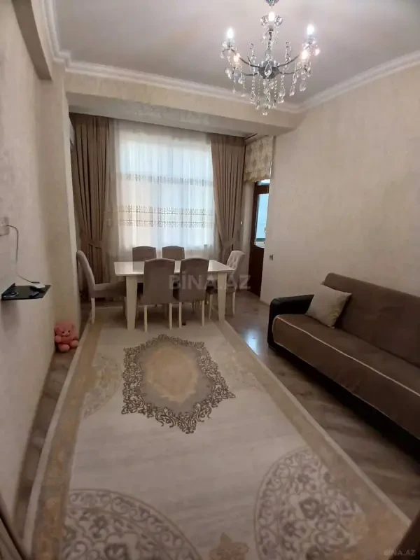 Kirayə verilir 2 otaqlı mənzil 50 m²