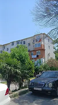 Kirayə verilir 2 otaqlı mənzil 65 m² — Bakı, Memar Əcəmi yanı 2 otaq 65.00 m²