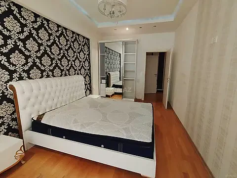 Kirayə verilir 2 otaqlı mənzil 100 m² — Bakı, Yeni Yasamal 2 otaq 100.00 m²