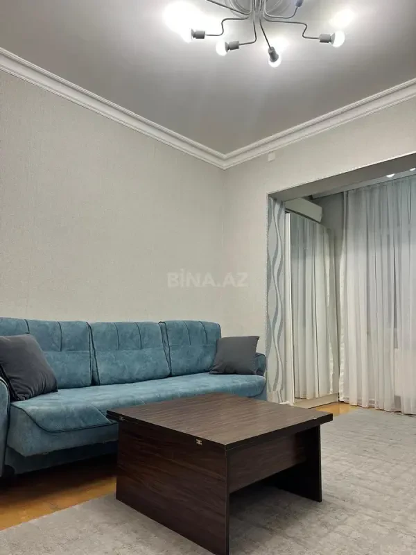 Satılır 2 otaqlı mənzil 38 m²
