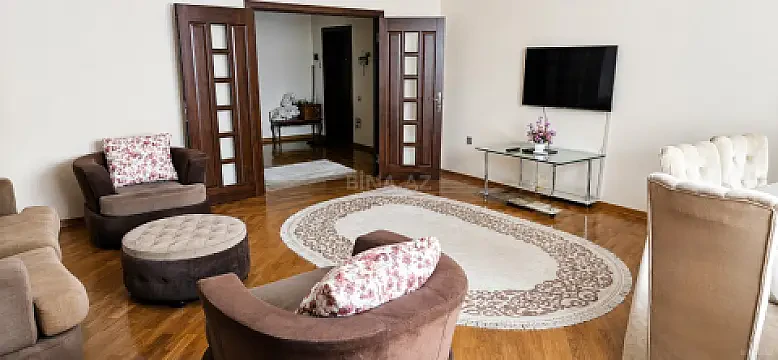 Kirayə verilir 2 otaqlı mənzil 103 m² — Bakı, Nərimanov 2 otaq 103.00 m²