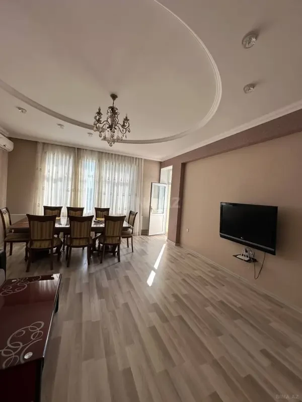Satılır 3 otaqlı mənzil 94 m²