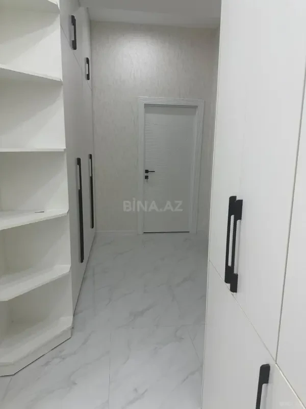 Kirayə verilir 2 otaqlı mənzil 86 m²