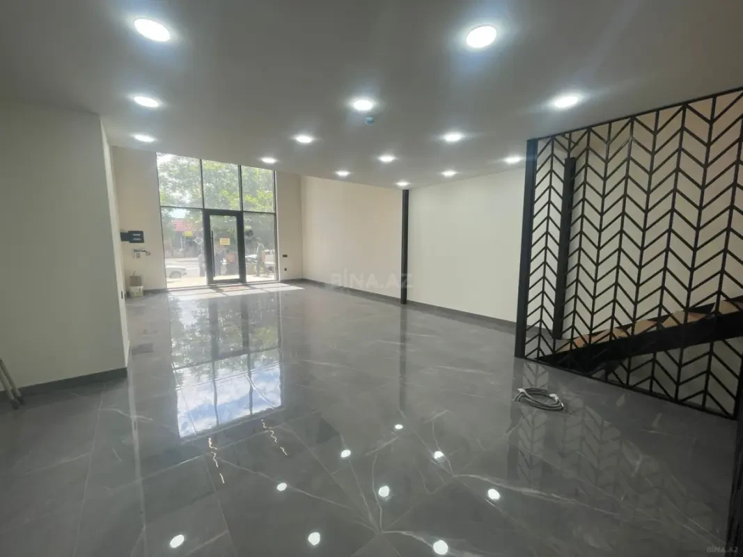 Kirayə verilir obyekt 325 m²