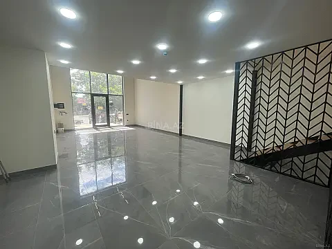 Kirayə verilir obyekt 325 m² — Bakı 325.00 m²