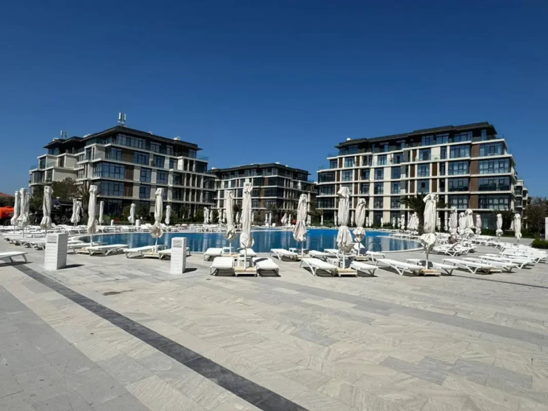 Kirayə verilir 2 otaqlı mənzil 71 m²