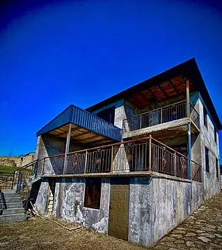 Satılır 5 otaqlı həyət evi 240 m² — Şamaxı 5 otaq 240.00 m²