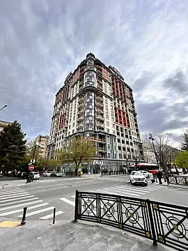 Satılır 2 otaqlı mənzil 82 m² — Bakı 2 otaq 82.00 m²
