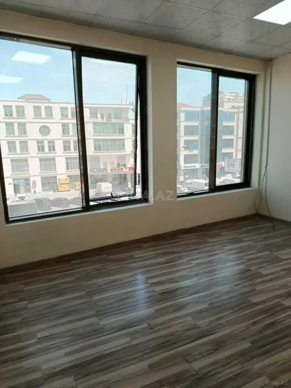 Kirayə verilir 5 otaqlı ofis 200 m²