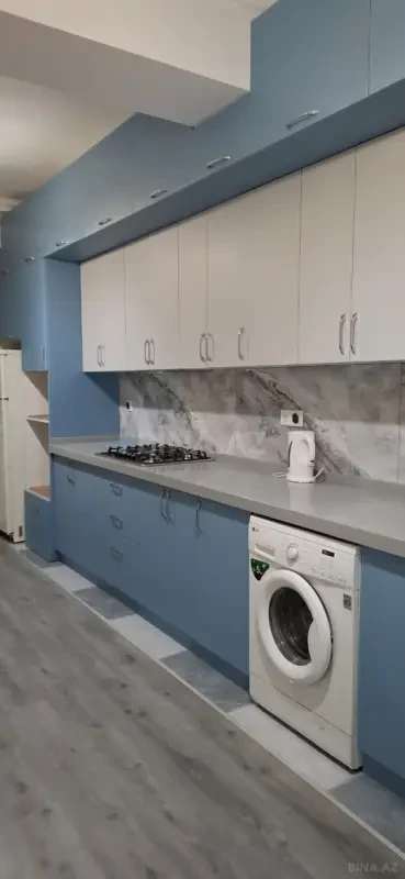 Kirayə verilir 2 otaqlı mənzil 80 m²