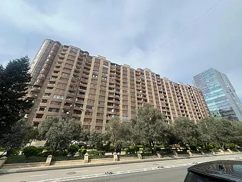 Kirayə verilir 3 otaqlı mənzil 115 m² — Bakı, Xətai 3 otaq 115.00 m²