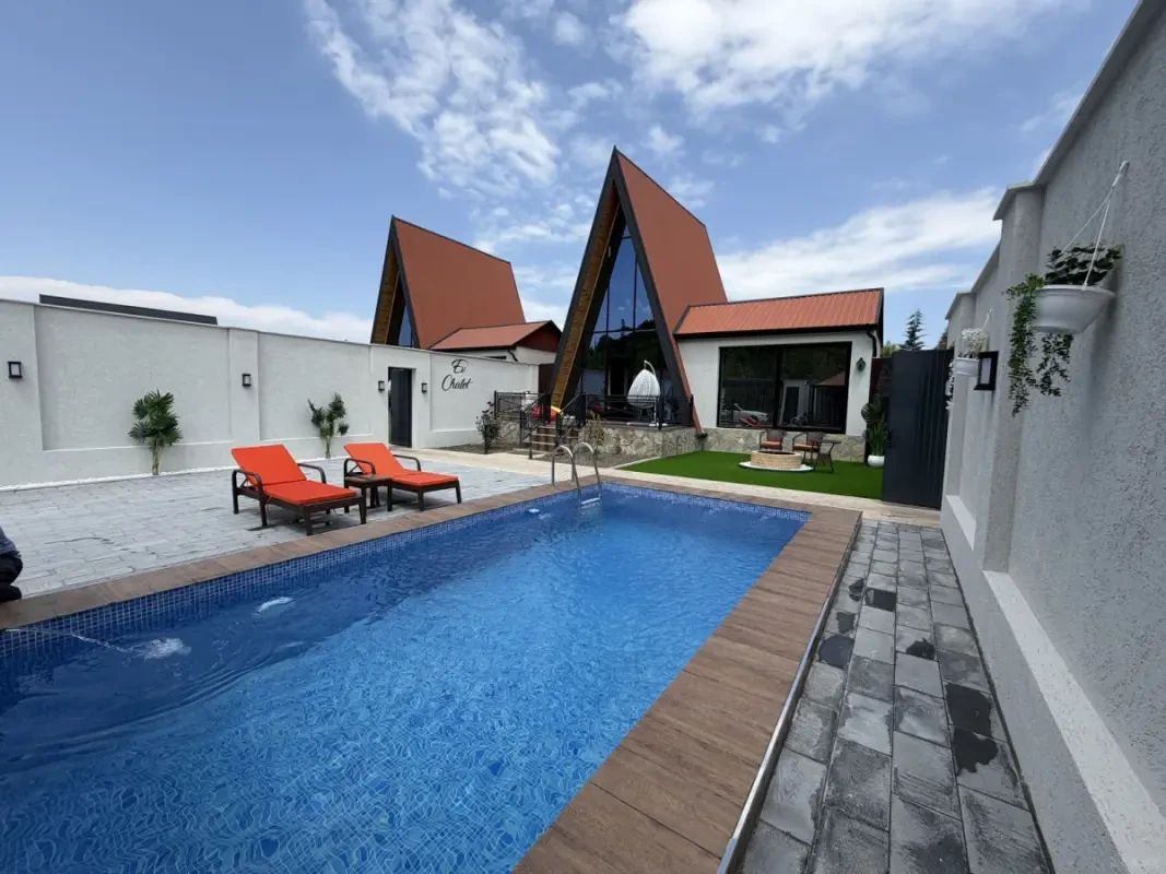 Kirayə verilir 3 otaqlı həyət evi 111 m²