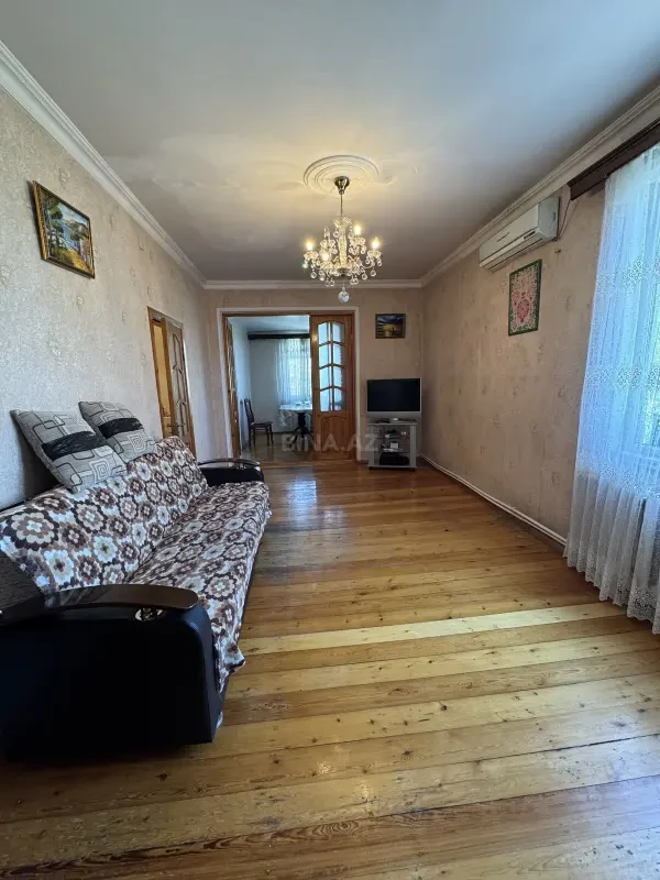Satılır 4 otaqlı mənzil 68 m²