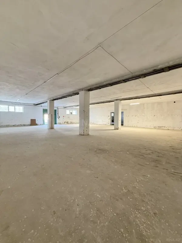 Kirayə verilir obyekt 900 m²