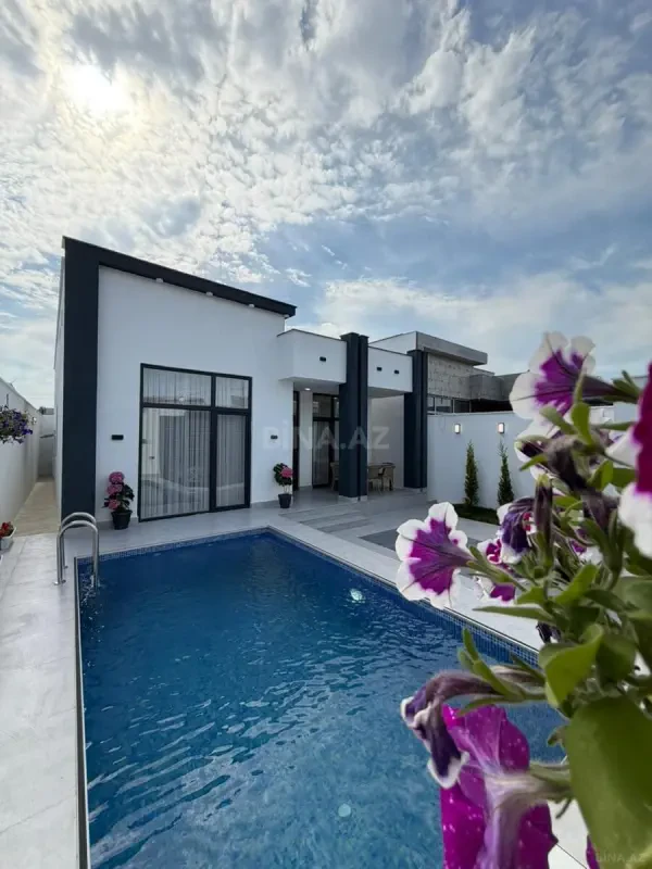 Satılır 4 otaqlı həyət evi 150 m²