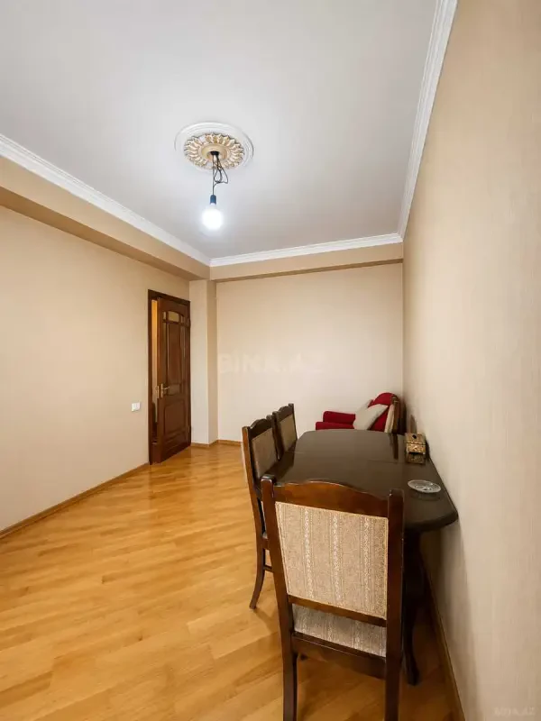 Satılır 2 otaqlı mənzil 50 m²
