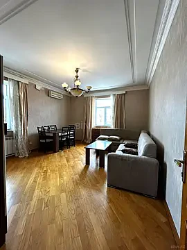 Satılır 3 otaqlı mənzil 118 m² — Bakı 3 otaq 118.00 m²