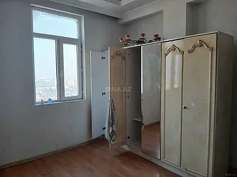 Kirayə verilir 3 otaqlı mənzil 80 m² — Bakı, Memar Əcəmi yanı 3 otaq 80.00 m²