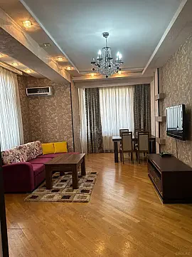 Kirayə verilir 2 otaqlı mənzil 97 m² — Bakı, Nizami 2 otaq 97.00 m²