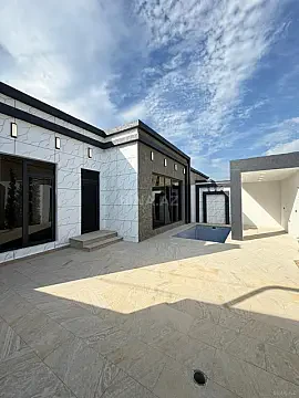 Satılır 4 otaqlı həyət evi 150 m² — Bakı, Mərdəkan 4 otaq 150.00 m²