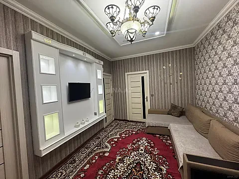 Kirayə verilir 3 otaqlı mənzil 75 m² — Bakı, Memar Əcəmi yanı 3 otaq 75.00 m²