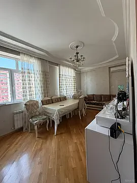 Satılır 2 otaqlı mənzil 80 m² — Bakı, Həzi Aslanov qəs. 2 otaq 80.00 m²