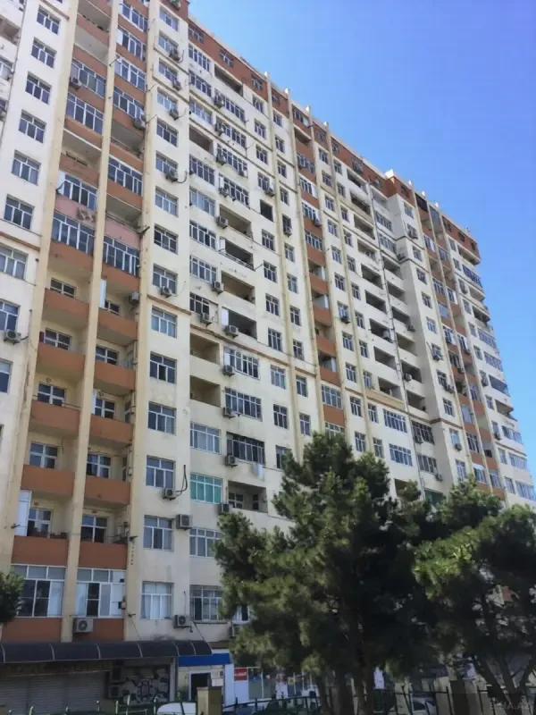 Satılır 2 otaqlı mənzil 95 m²