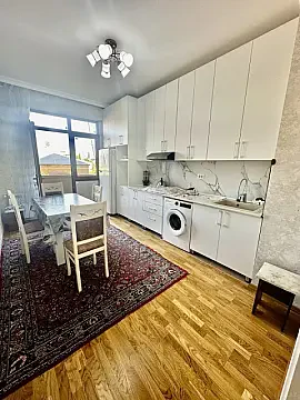 Kirayə verilir 2 otaqlı mənzil 76 m² — Bakı 2 otaq 76.00 m²