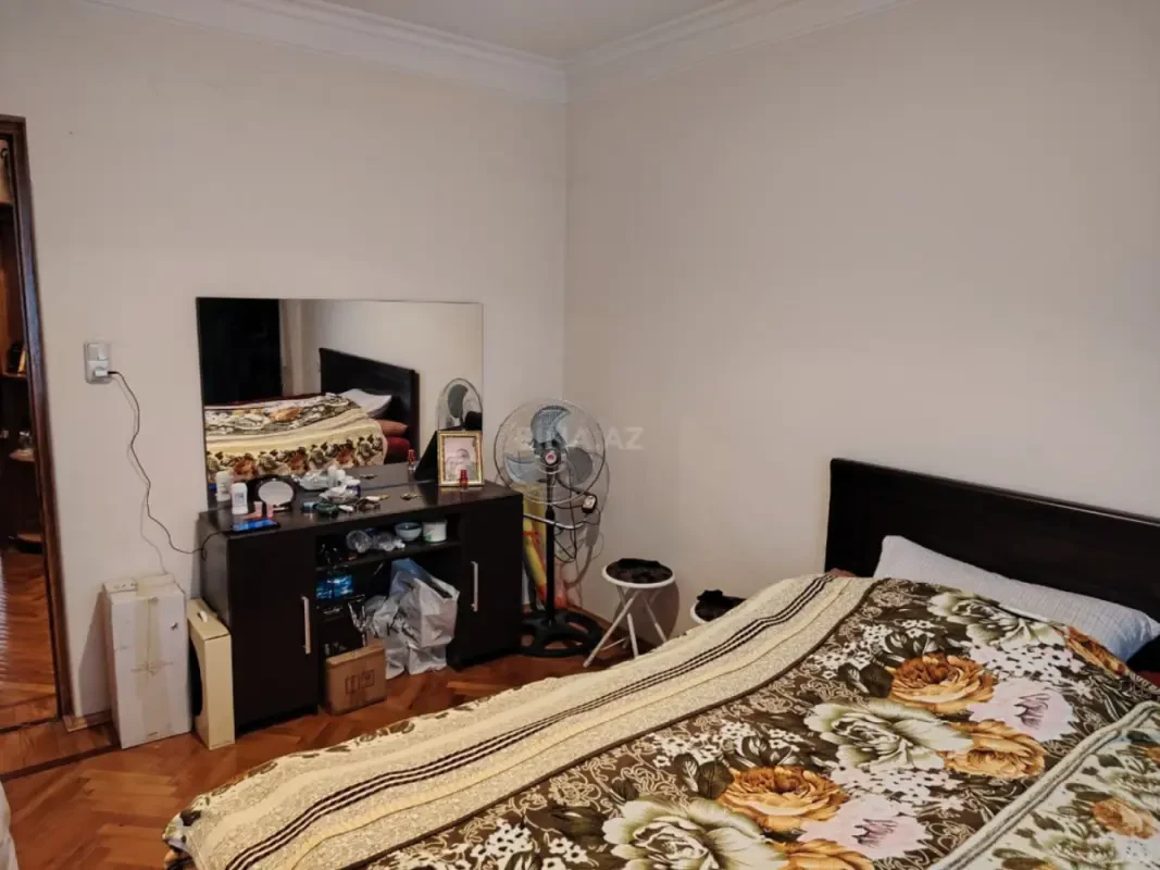 Satılır 3 otaqlı mənzil 80 m²