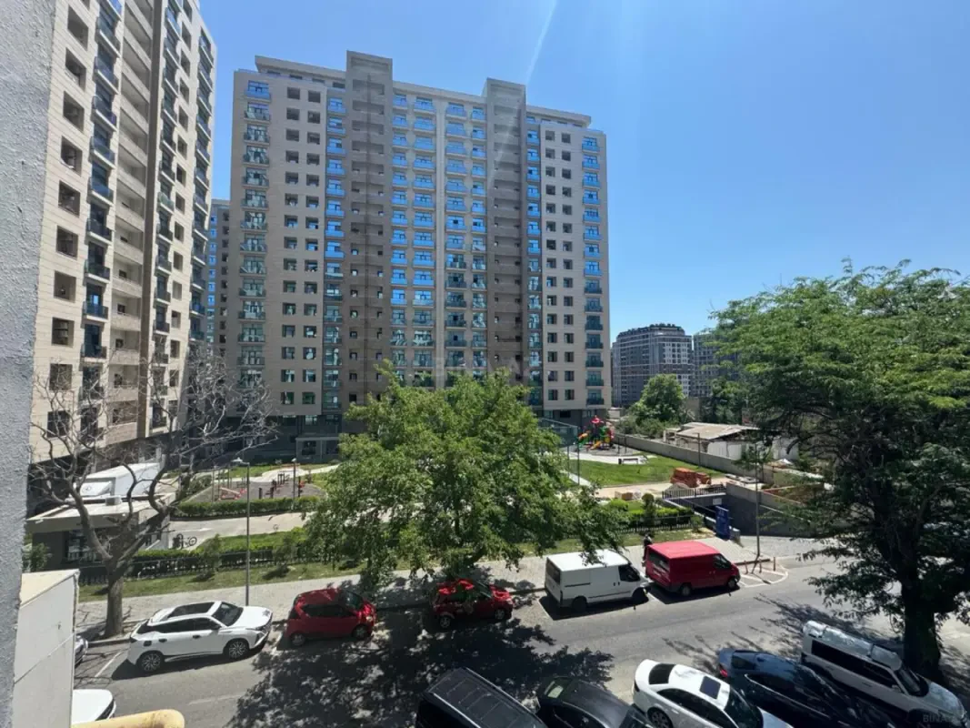 Kirayə verilir 3 otaqlı mənzil 100 m²