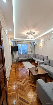 Satılır 5 otaqlı mənzil 120 m² — Bakı, Həzi Aslanov qəs. 5 otaq 120.00 m²