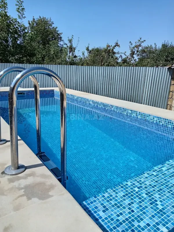 Kirayə verilir 3 otaqlı həyət evi 42 m²