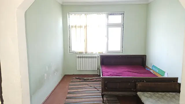Satılır 2 otaqlı mənzil 50 m² — Bakı, Memar Əcəmi yanı 2 otaq 50.00 m²