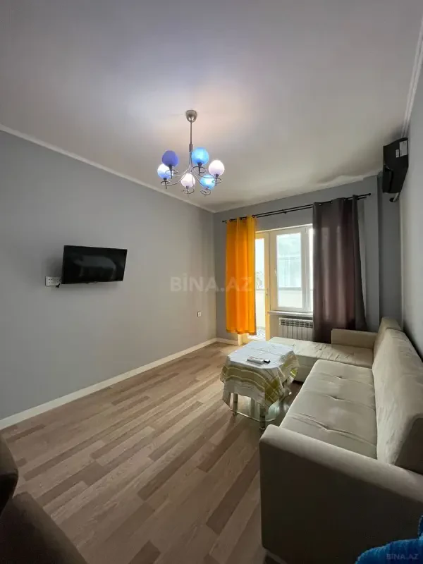 Satılır 2 otaqlı mənzil 60 m²