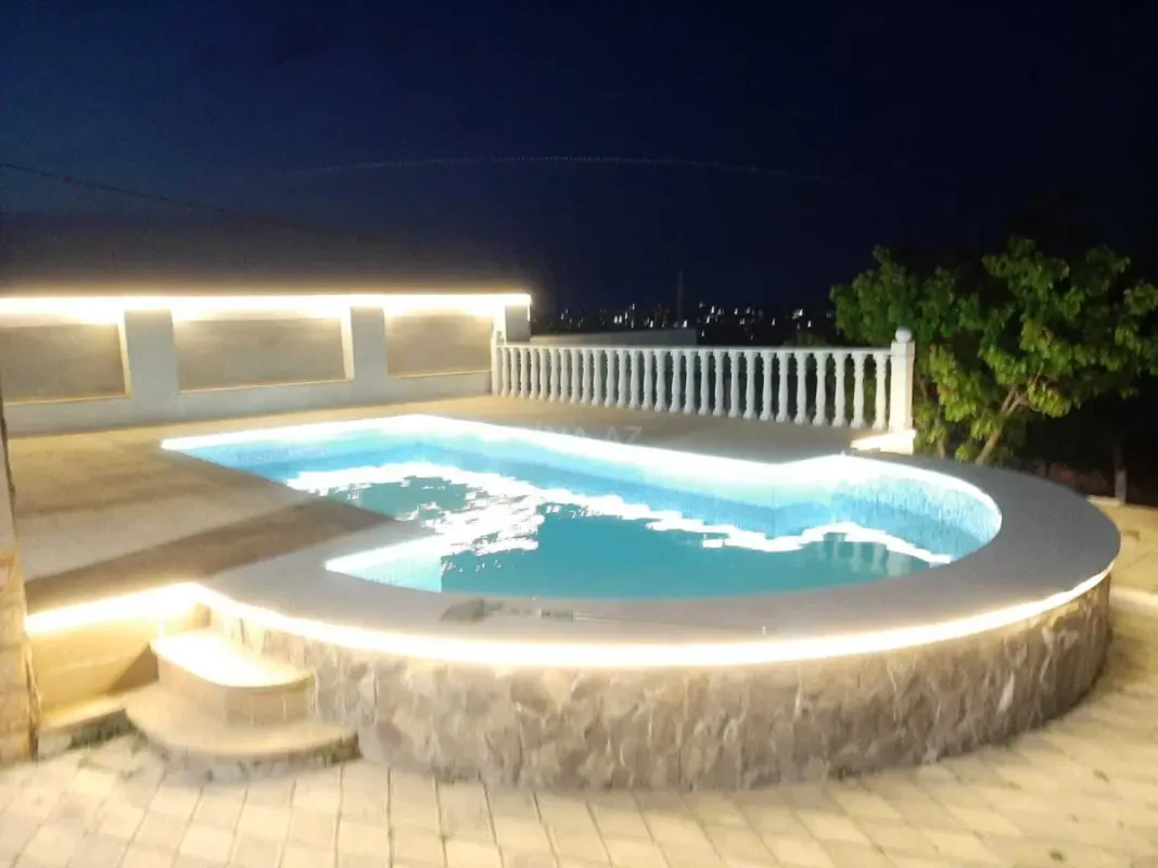 Kirayə verilir 3 otaqlı həyət evi 110 m²