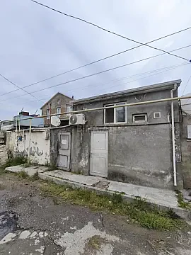 Satılır 4 otaqlı həyət evi 70 m² — Bakı, Bakıxanov 4 otaq 70.00 m²