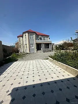 Satılır 8 otaqlı həyət evi 300 m² — Bakı, Binə 8 otaq 300.00 m²