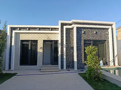 Satılır 3 otaqlı həyət evi 130 m² — Bakı, Mərdəkan 3 otaq 130.00 m²
