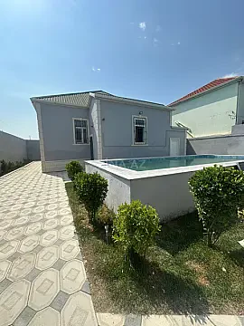 Kirayə verilir 3 otaqlı həyət evi 100 m² — Bakı, Buzovna 3 otaq 100.00 m²
