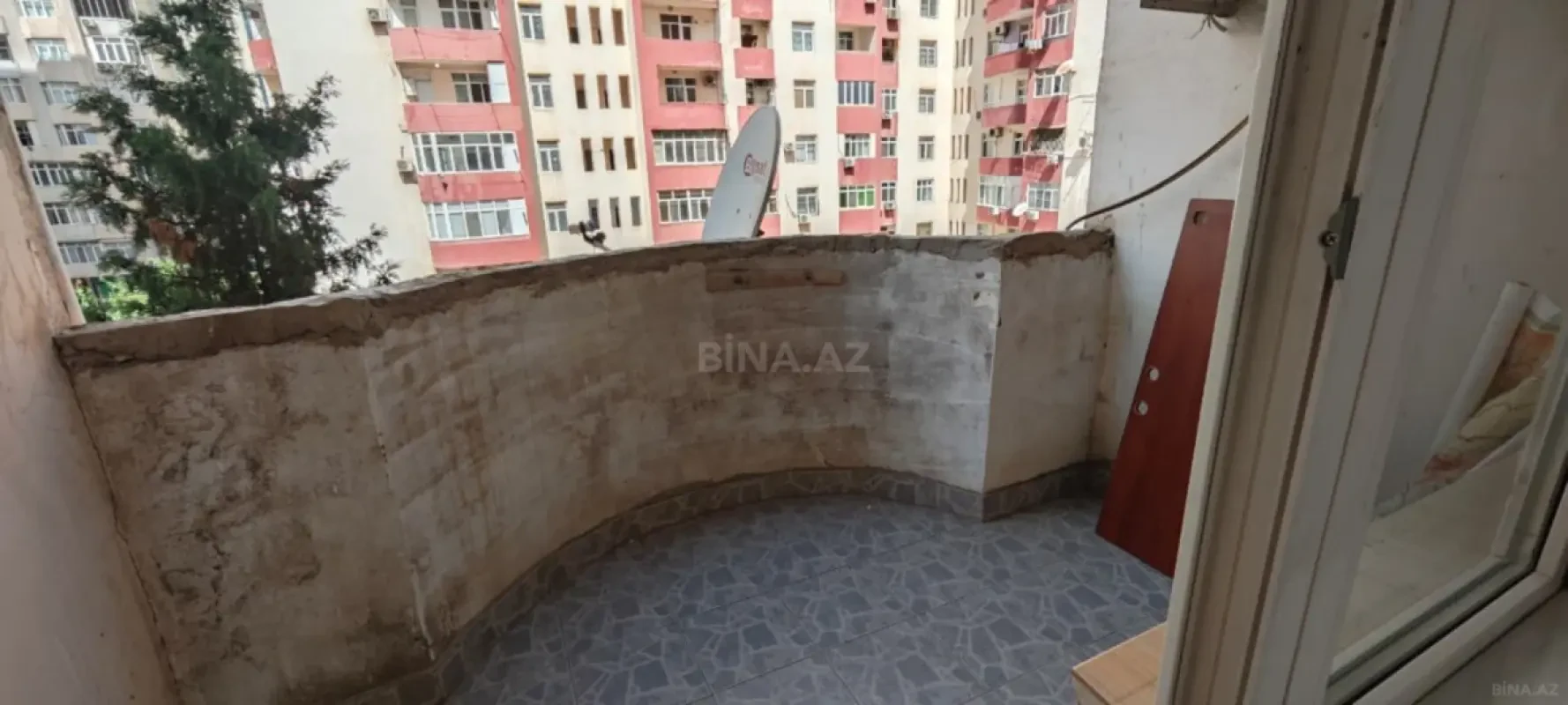 Kirayə verilir 2 otaqlı mənzil 88 m²