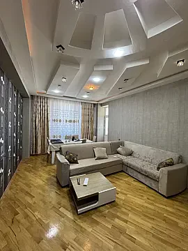 Kirayə verilir 3 otaqlı mənzil 95 m² — Bakı, Memar Əcəmi yanı 3 otaq 95.00 m²