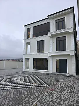 Satılır 6 otaqlı həyət evi 400 m² — Bakı, Badamdar 6 otaq 400.00 m²