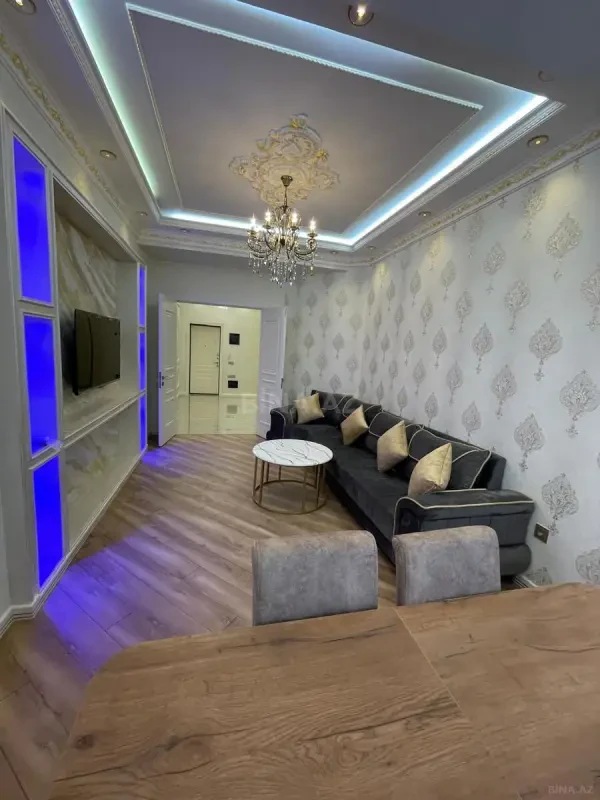 Kirayə verilir 3 otaqlı mənzil 110 m²